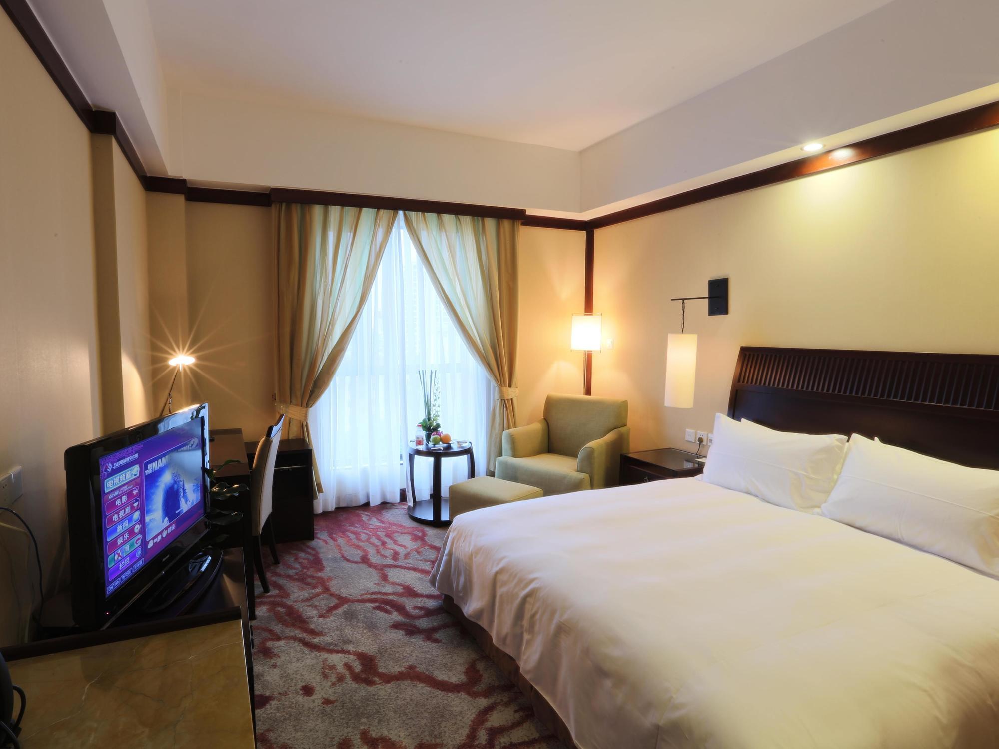 S&N Zhejiang Linhai International Hotel Exteriér fotografie