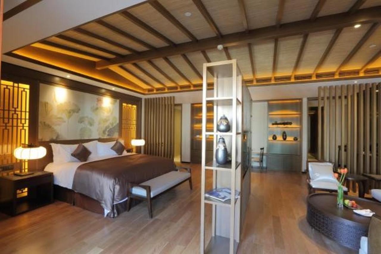 S&N Zhejiang Linhai International Hotel Exteriér fotografie